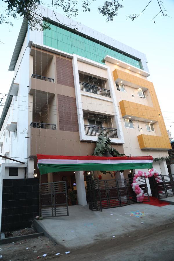 Hotel Rk - Temple Stay Thanjavur Luaran gambar