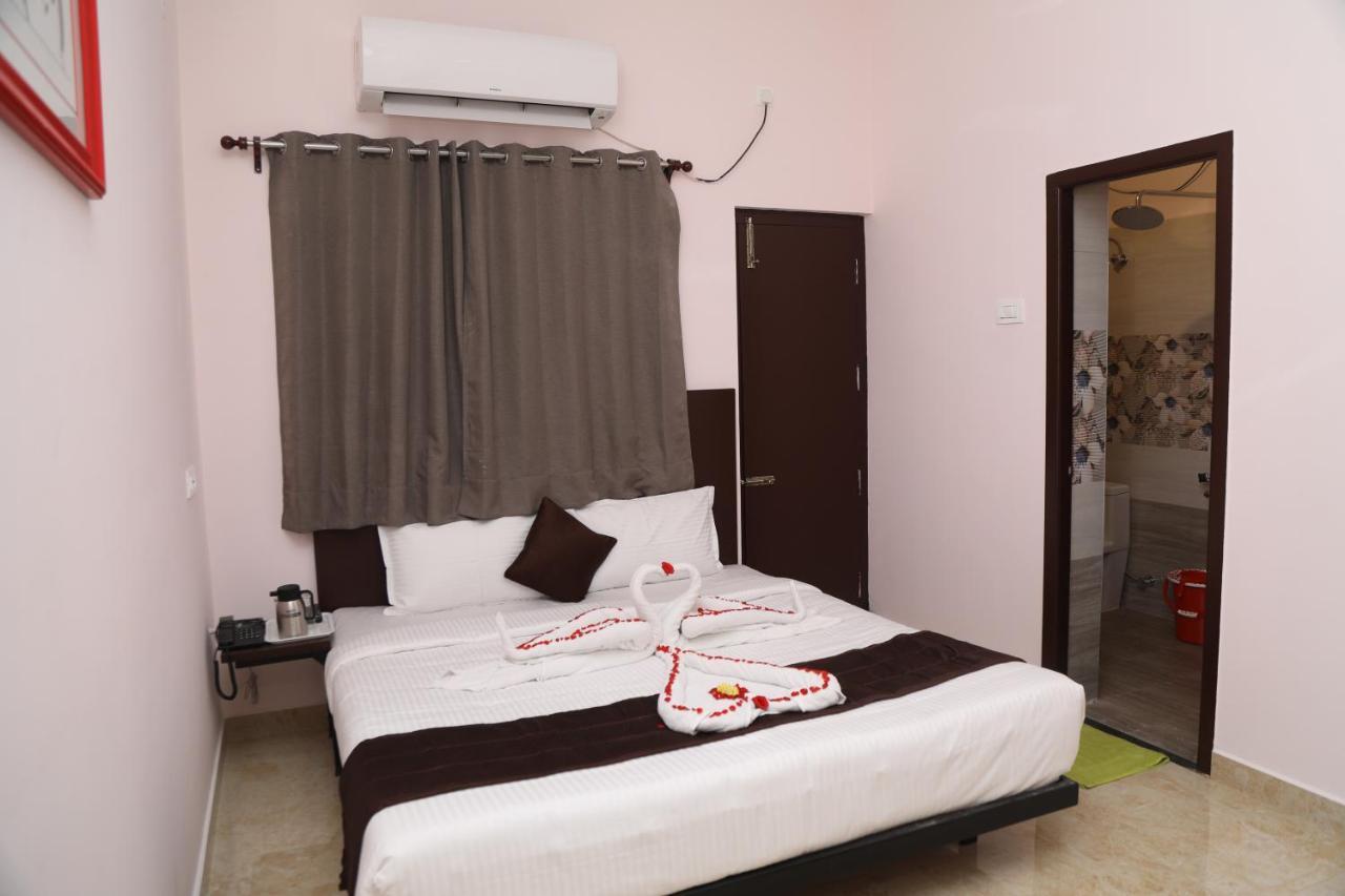 Hotel Rk - Temple Stay Thanjavur Luaran gambar