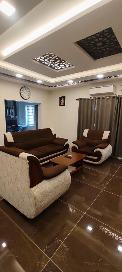 Hotel Rk - Temple Stay Thanjavur Luaran gambar